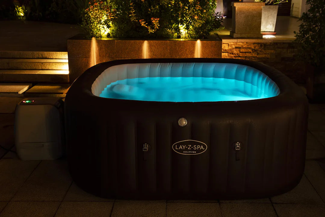 BESTWAY Piscina Idromassaggio Mod.Maldives (60033)