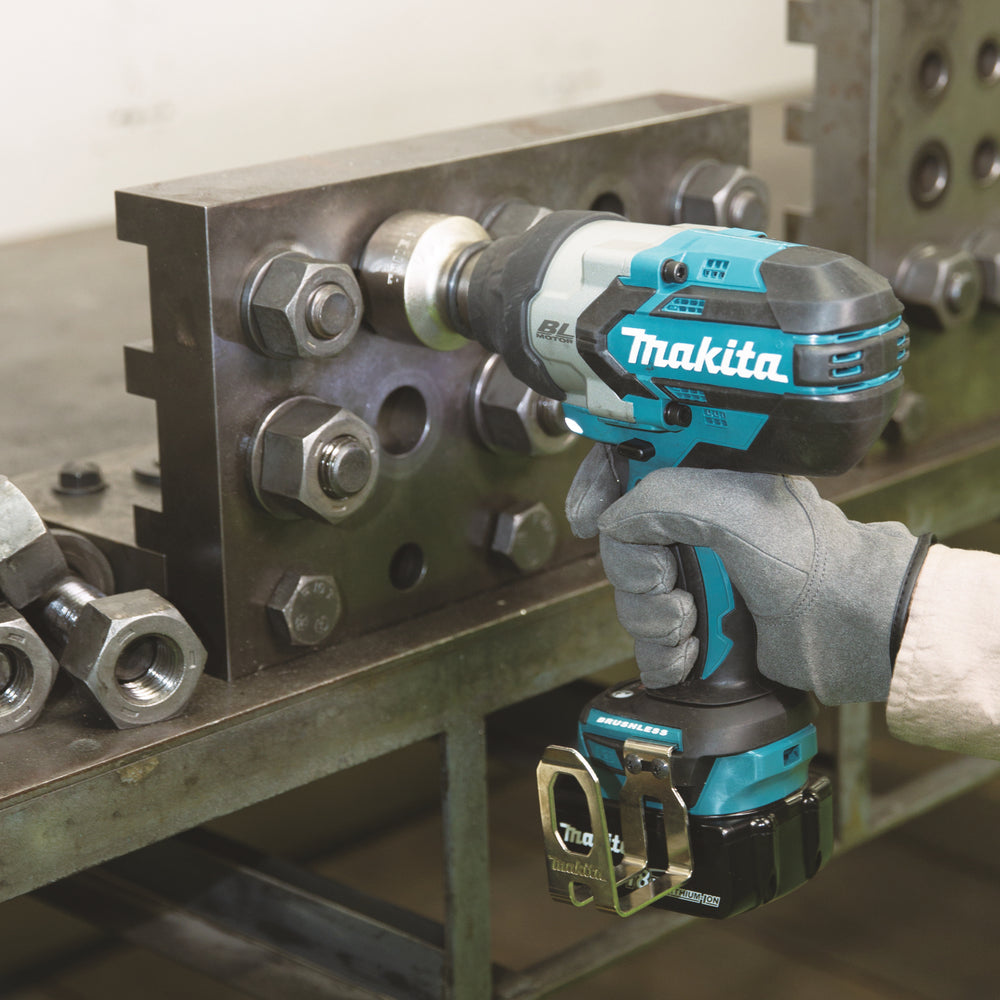 MAKITA - Avvitatore ad impulsi - DTW1001ZJ